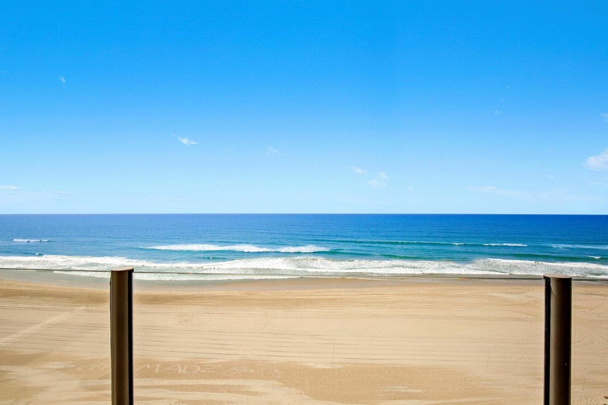 Dorchester On The Beach Gold Coast Bagian luar foto