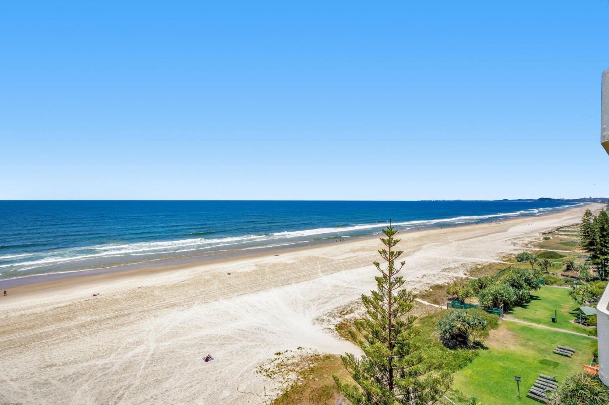 Dorchester On The Beach Gold Coast Bagian luar foto