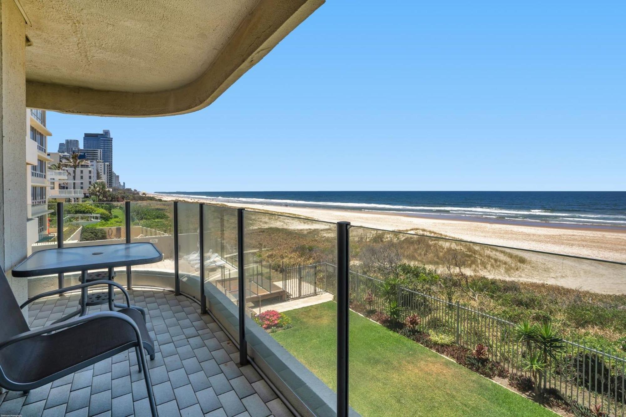 Dorchester On The Beach Gold Coast Bagian luar foto